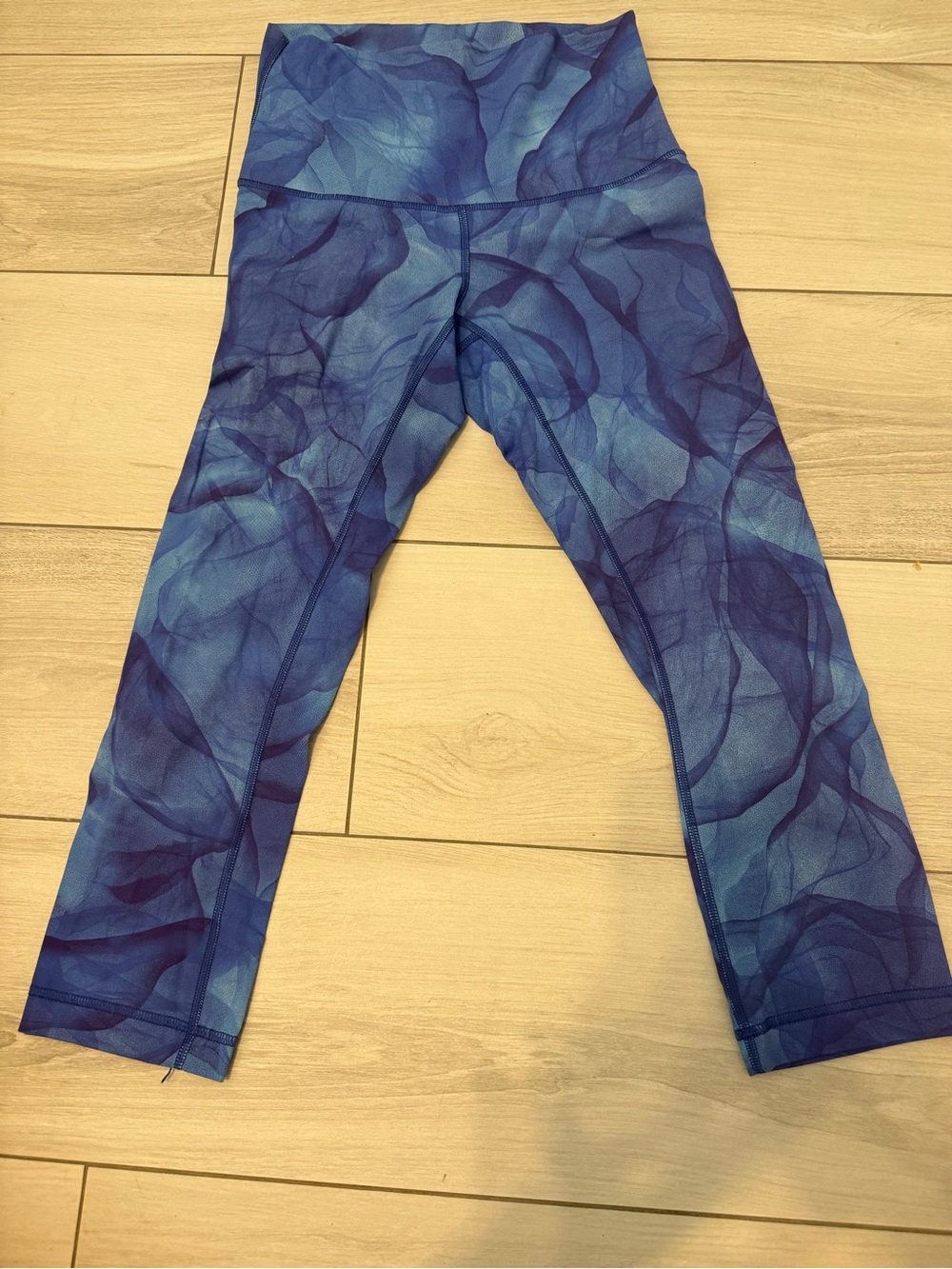 lululemon athletica Blue Marble-Print High-Rise Leggings